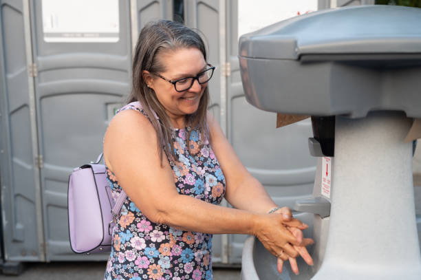 Best Portable toilet rental cost  in Lynnville, IN